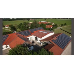 專業(yè)承接家用光伏屋頂安裝方案設(shè)計、電站施工建設(shè)、后期運(yùn)行維護(hù)