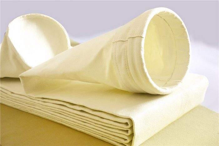 氟美斯復(fù)合針刺氈布袋-除塵布袋設(shè)備